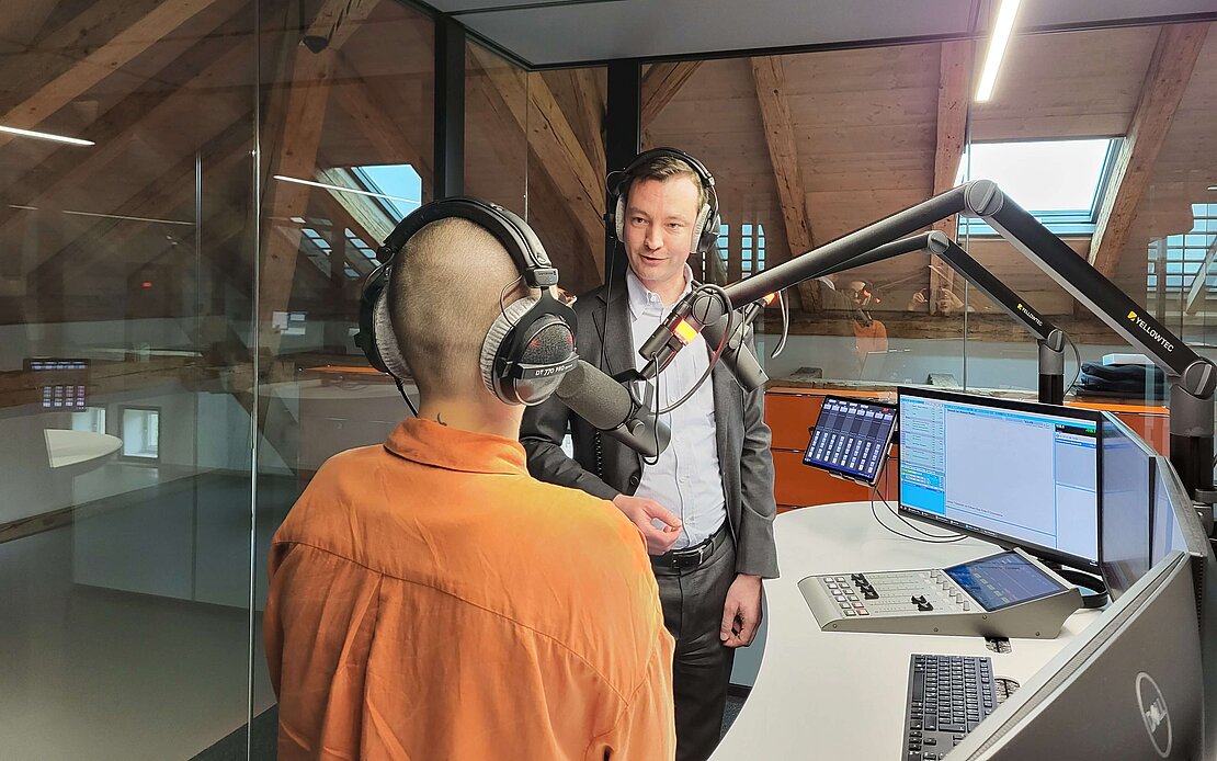 Lithofin in Ton-Aufnahme Radio