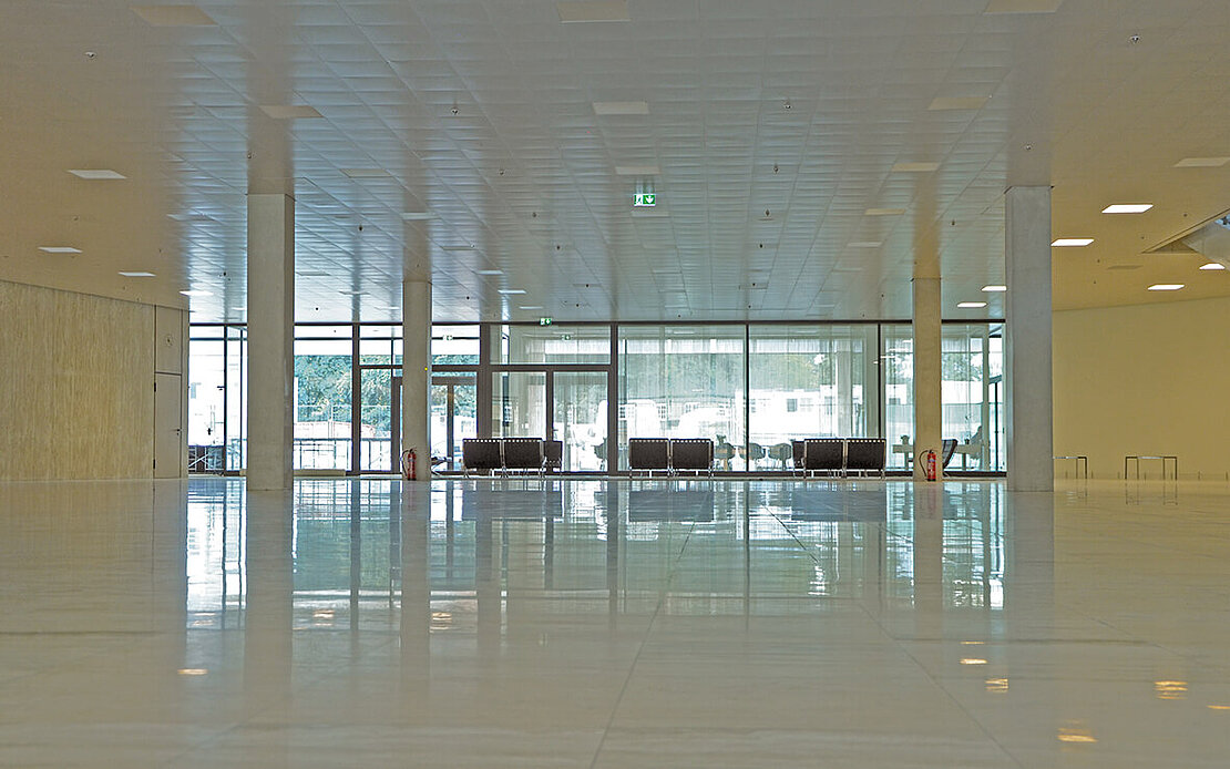 Landtag Stuttgart Foyerboden